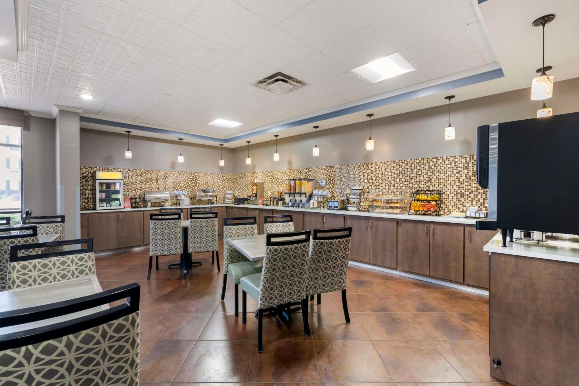 Best Western Savannah Airport Inn & Suites Pooler Luaran gambar